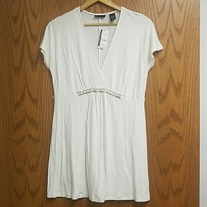 NWT White Dress w/ Bling Size: M (8/10)